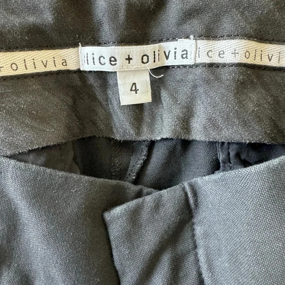 Alice + Olivia black stretchy Bermuda Shorts size 4 - Picture 5 of 6